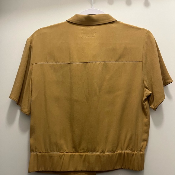 Brand new Abercrombie & Fitch tan blouse size S - Picture 2 of 5